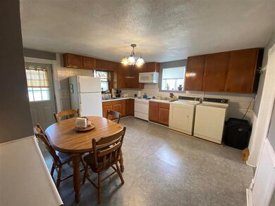 6835 Curve Rd, Lancaster, WI 53813 - photo 6