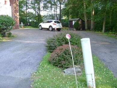 155 Colonial Dr, Somerset, MA 02726 - photo 4