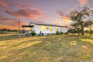 14858 Fm 1322, Luling, TX 78648 - photo 2
