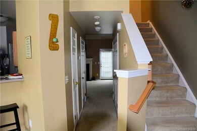 Foyer/Hallway