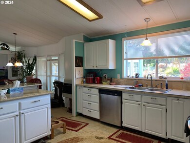 123 Dot Rd, Bickleton, WA 99322 - photo 5