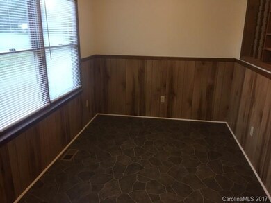 618 Pebblestone Ct, Statesville, NC 28625 - photo 6