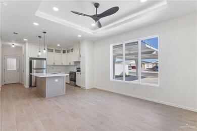 2112 E San Andrea St unit 4, Edinburg, TX 78542 - photo 3