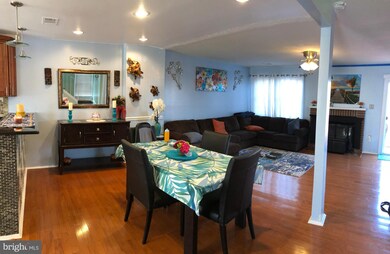 7580 Cherry Ln, Laurel, MD 20707 - photo 4