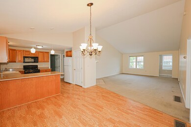 15 Stockton Dr unit U126, Nashua, NH 03063 - photo 7