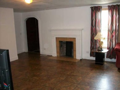 407 White St, Shelbyville, TN 37160 - photo 3