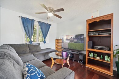 10-4934-Ledgerock-St-Jackson-MI-49201-Wi