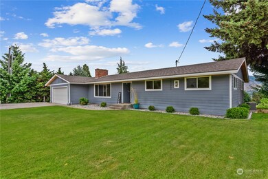 1510 Eastmont Ave, East Wenatchee, WA 98802 - photo 2