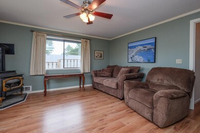976 SE Jetty Ave, Lincoln City, OR 97367 - photo 3