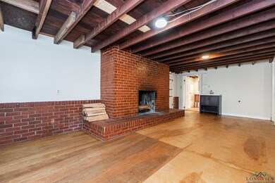 439 Glover Dr, Longview, TX 75601 - photo 4