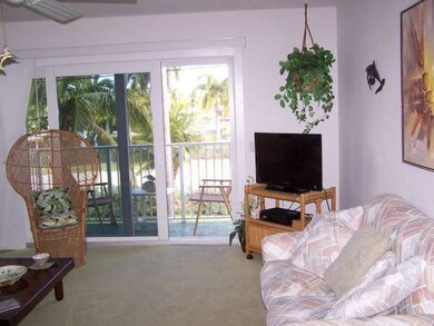More Living Room # 30 Sea Isle