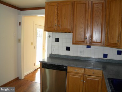 1804 Lewis Ave, Rockville, MD 20851 - photo 3