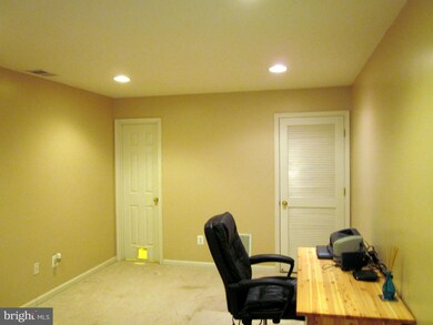 20863 Rockingham Terrace, Sterling, VA 20165 - photo 4