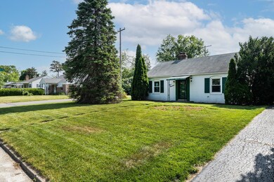 900 S Broadleigh Rd-62