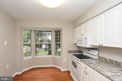 10896 Stone Hill Ln, Manassas, VA 20109 - photo 4