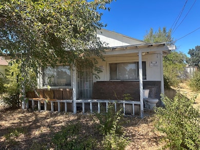 2261 S Netherton Ave, Stockton, CA 95205 - photo 2