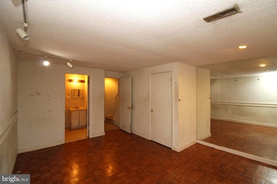 9503 Dunbrook Ct, Montgomery Village, MD 20886 - photo 7