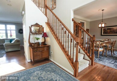749 Sussex Ct, Sykesville, MD 21784 - photo 4