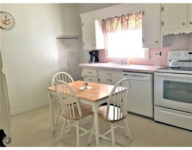 19 Washburn St unit 21, East Weymouth, MA 02189 - photo 5