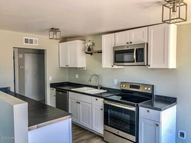 Stella Kitchen