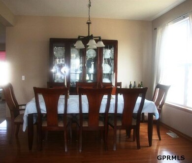 2415 S Mineral Dr, Papillion, NE 68046 - photo 4