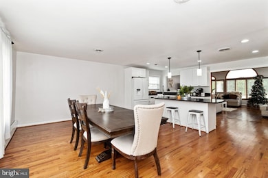 1106 Plover Dr, Halethorpe, MD 21227 - photo 4