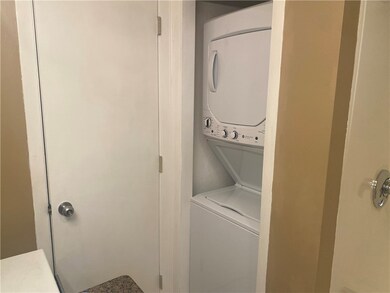 34 Capuano Ave unit B, Cranston, RI 02920 - photo 5