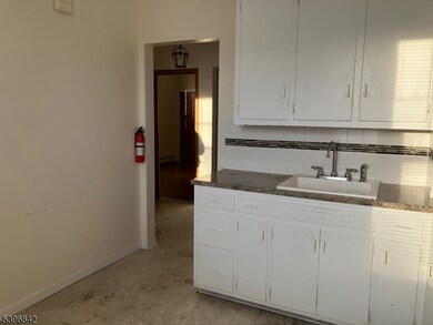 147 Harrison St, Nutley, NJ 07110 - photo 5