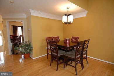 13904 Baton Rouge Ct, Centreville, VA 20121 - photo 5