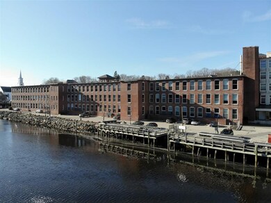 Rivermoor Landing unit 2, Newmarket, NH 03857 - photo 6