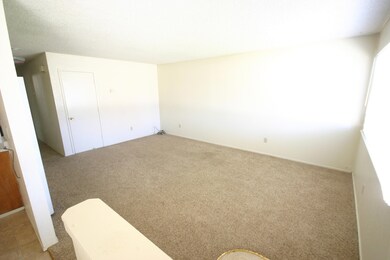 2565 Shasta View Dr, Redding, CA 96002 - photo 2