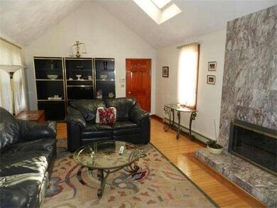 60 Canavan Dr, Braintree, MA 02184 - photo 5