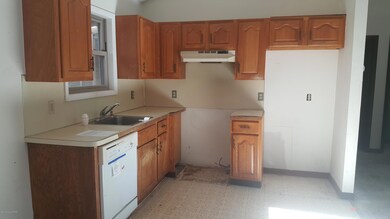 2247 S Rocky Mountain Dr, Effort, PA 18330 - photo 7