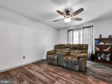 477 Mountain Rd, New Ringgold, PA 17960 - photo 6