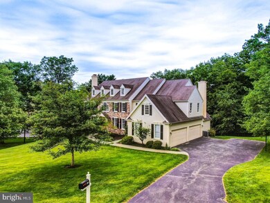 919 Shenandoah Ln, West Chester, PA 19380 - photo 2