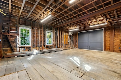 8 Pine St unit 4, Hyde Park, MA 02136 - photo 6