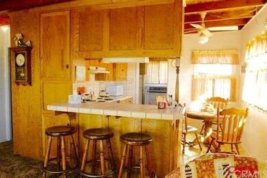 A breakfast nook for the early morning cup of coff