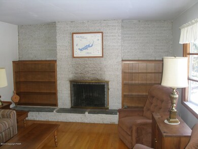5458 Woodland Ave, Pocono Pines, PA 18350 - photo 3