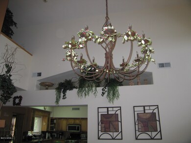 LIVING ROOM CEILING
