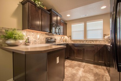 Clearwater - Kitchen