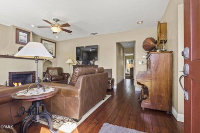 5-web-or-mls-UpmarketMedia-3707Pal-15