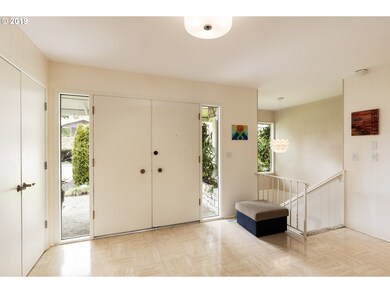 Entrance/Foyer