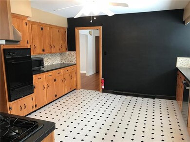 2575 Shelly Dr, Indiana, PA 15701 - photo 4