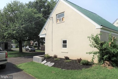 186 W Reliance Rd, Telford, PA 18969 - photo 6