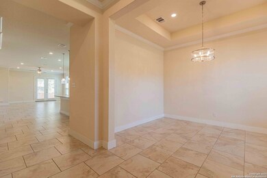 10613 Far Reaches Ln, Helotes, TX 78023 - photo 5