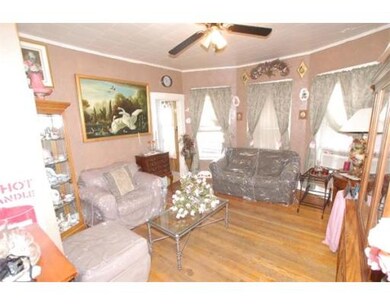 8 Jones St, Everett, MA 02149 - photo 4