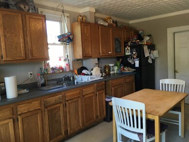 39 Maple St, Manchester, NH 03103 - photo 3