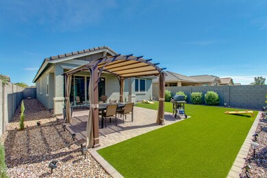 Canada De Oro Yard pergola