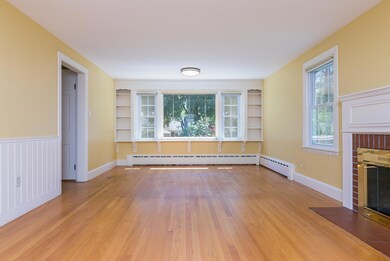 4 Meadowview Rd Cumberland ME-large-006-