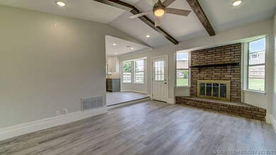 1667 S Pecan Ave, Broken Arrow, OK 74012 - photo 4